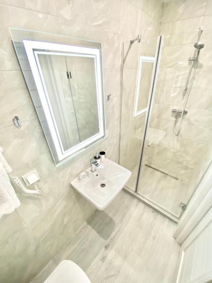 Аркадийский Дворец. Санрайз Apartment Odessa Ngoại thất bức ảnh